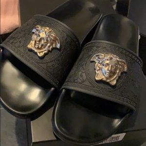 Versace slides